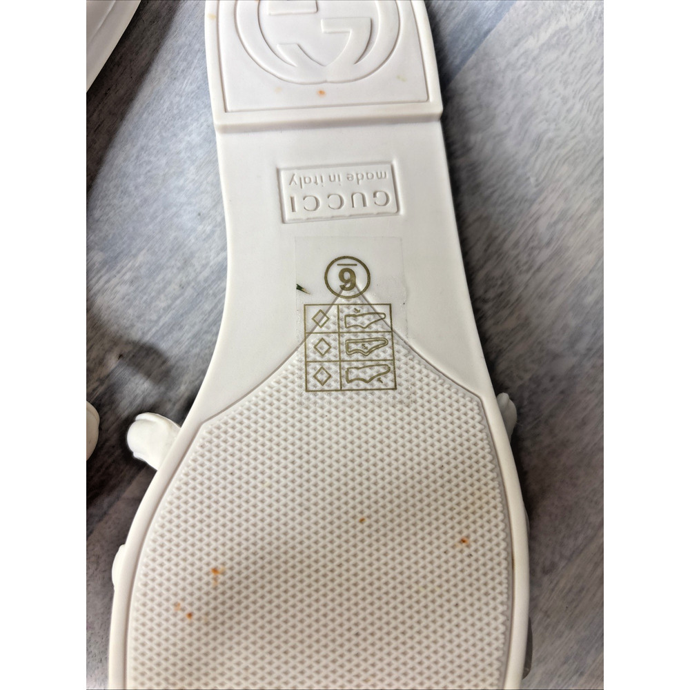 White Rubber Slide Sandals Size 6 Women’s Interlocking GG - Picture 5 of 12